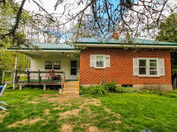 1350 Pushaw Road, Glenburn, ME 04401