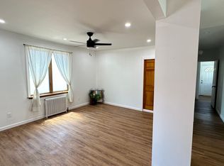 30 McKinley Ave FLOOR 2, Franklin Square, NY 11010