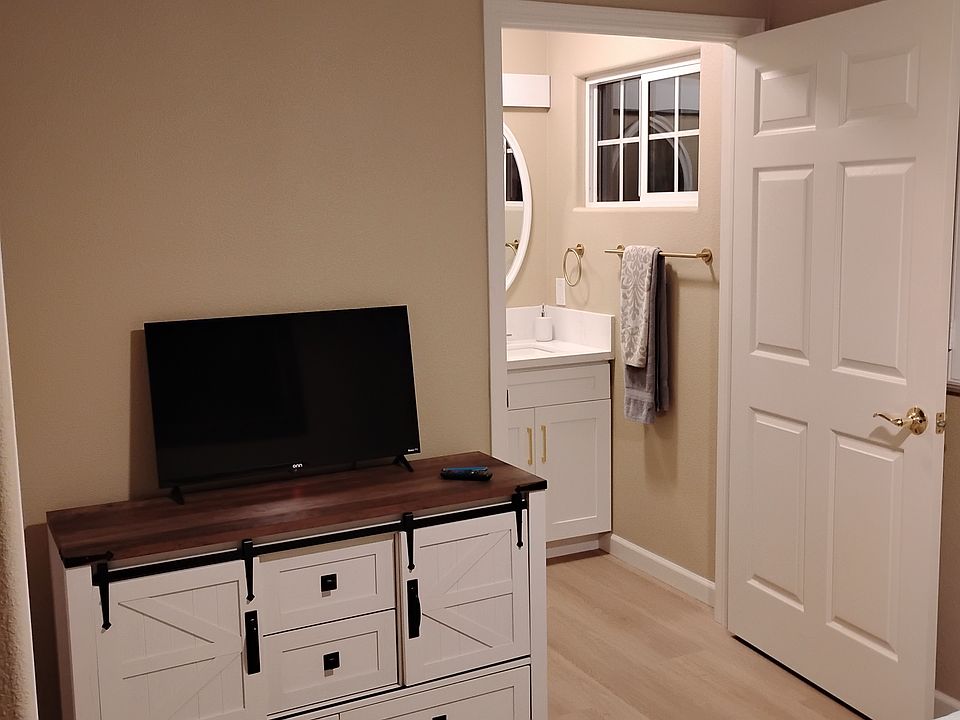 Furnished room with private bath