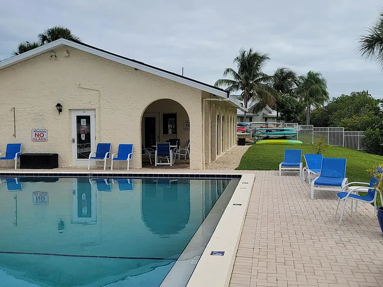 1830 Robalo Dr #103 — Photo 10