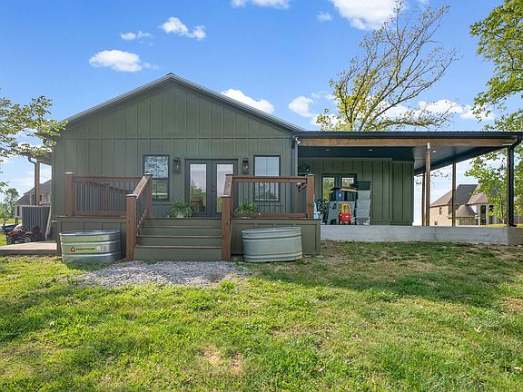 39th image of 4015 Cooper Creek Rd