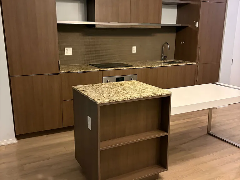 197 Yonge St #2503 — Photo 11