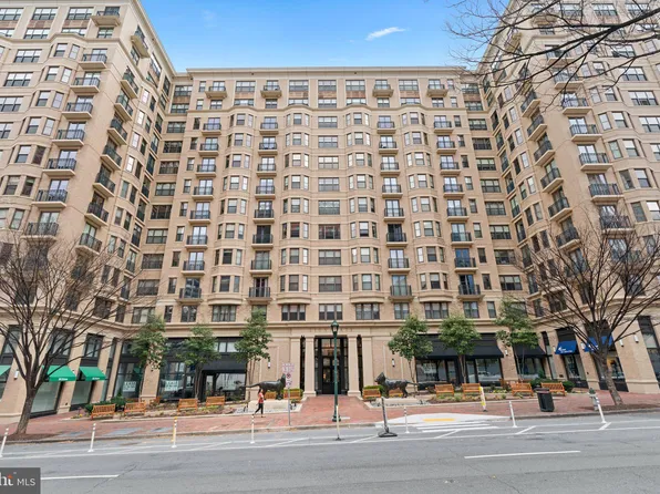 7710 Woodmont Ave APT 215, Bethesda, MD 20814