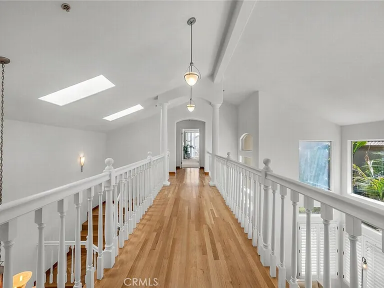 21015 Tomlee Ave — Photo 10