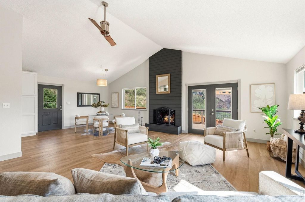 3401 Dixon Cove Dr