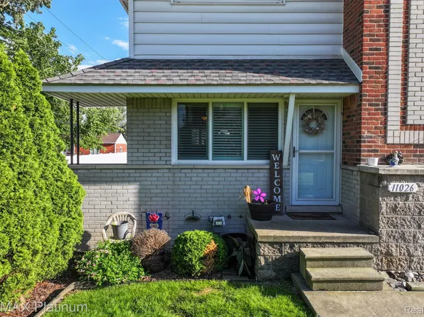 11026 Middlebelt Rd #1, Livonia, MI 48150