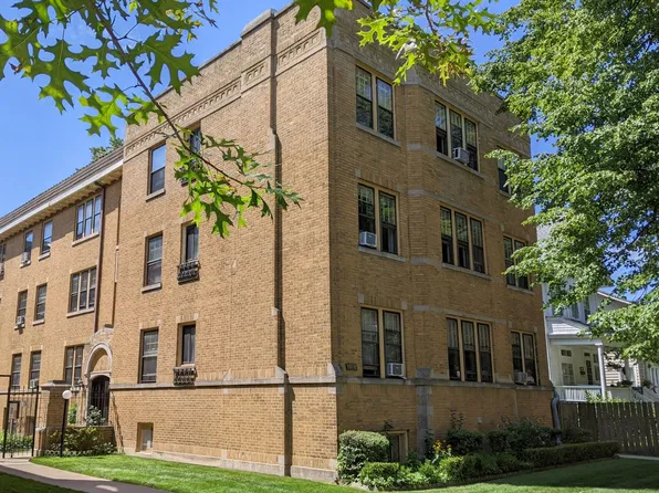 710 Seward St APT 3, Evanston, IL 60202
