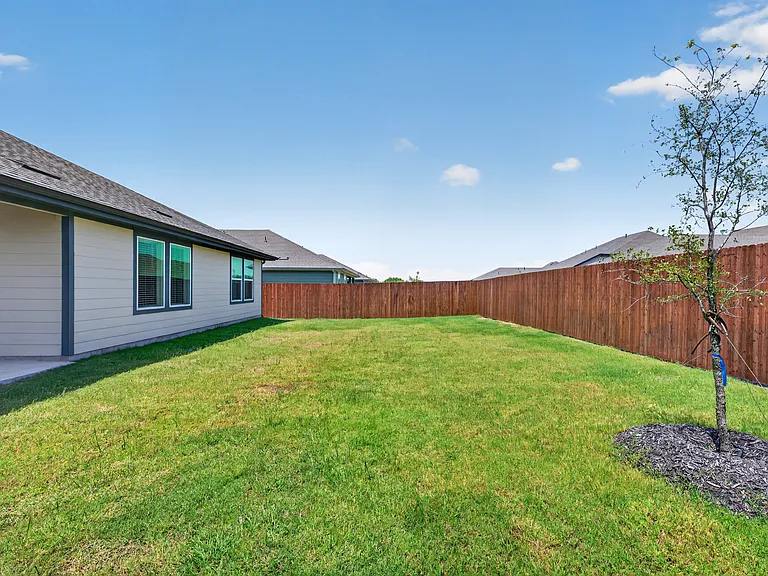 728 Orchid Way — Photo 34