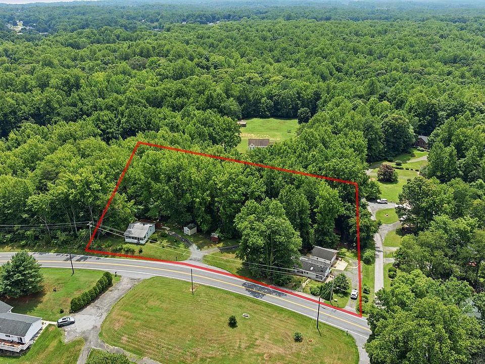 1st image of 3009 Ponds Wood Rd