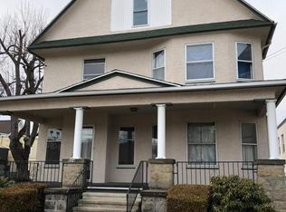 222 S Blakely St, Dunmore, PA 18512