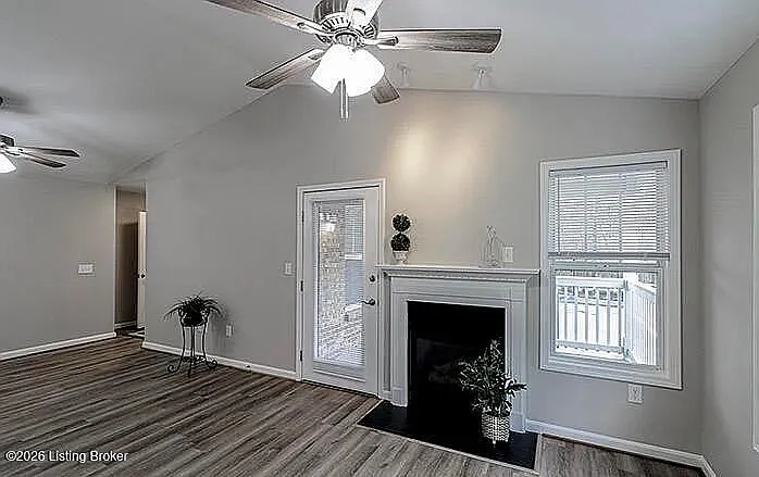 6520 Brook Bend Way #200 — Photo 4