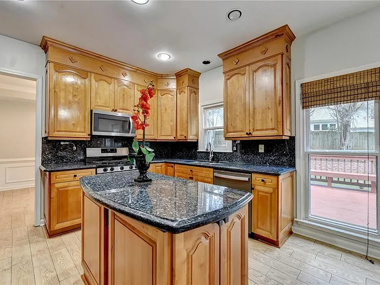 2835 Crestmont Ct — Photo 26