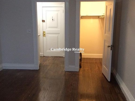 3rd image of 91 Westland Ave APT 215-T