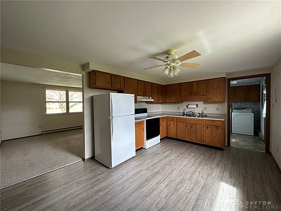 5th image of 631 Treaty Way