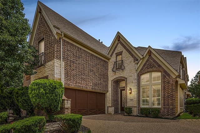 1st image of 3256 Forestbrook Dr