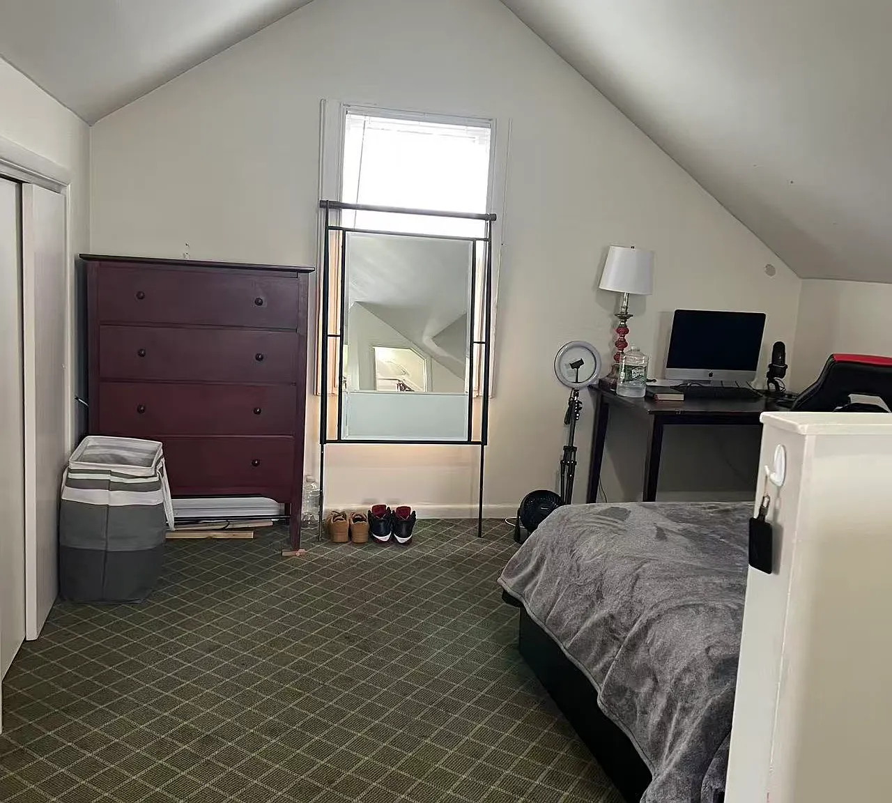 1 bed, 800 sqft, $1,680 — Photo 2