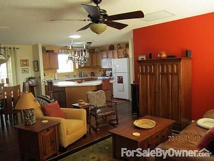 Open Concept
						:
						Oak eng. hardwood in LR/DR & 18" tile in Kit, GBTH, MTR Suite; new paint & fan