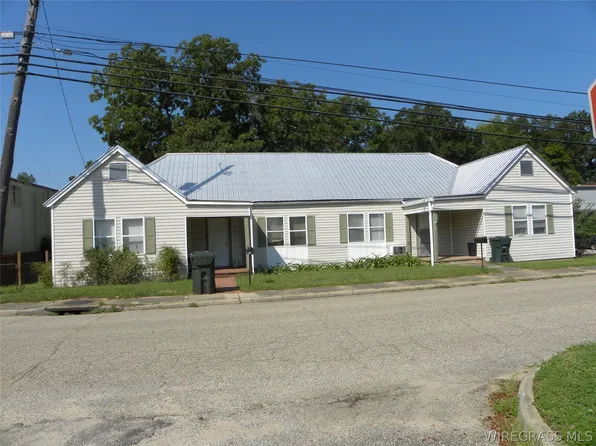 309 & 311 N Merrick Ave, Ozark, AL 36360