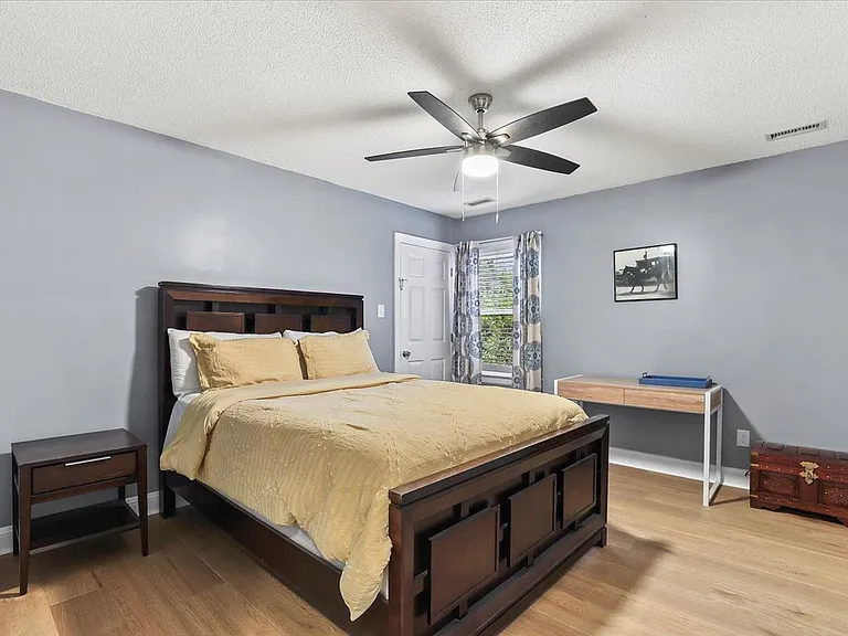 104 Tracy Pl — Photo 25