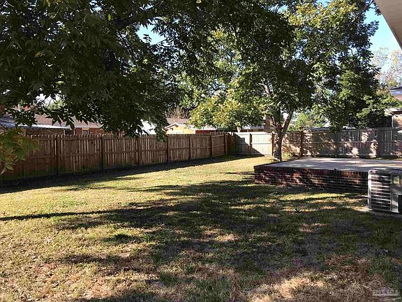 3rd image of 6341 Judkins Dr