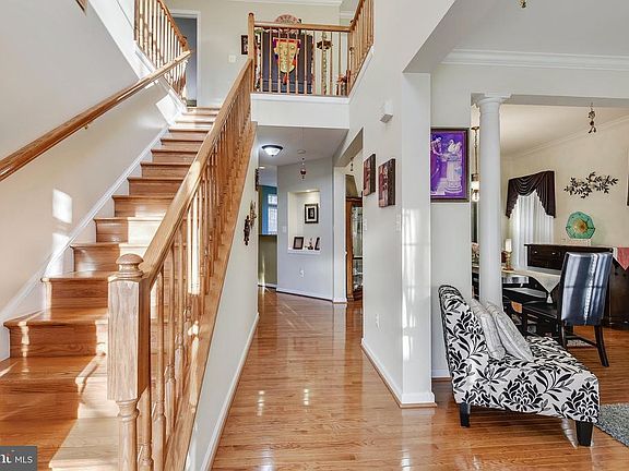 5th image of 18911 Porterfield Way