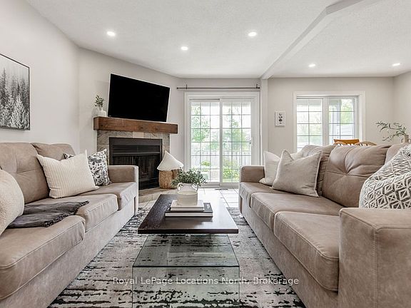 3rd image of 162 Settlers Way #27