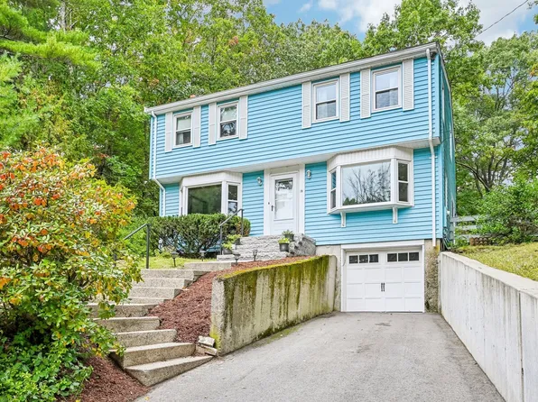 18 Eleanor Rd, Walpole, MA 02081