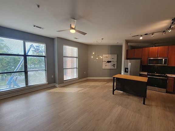 3rd image of 250 S Martin Luther King Blvd Unit 215