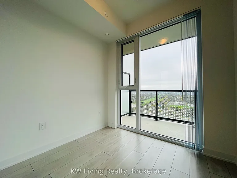 5858 Yonge St #2825 — Photo 3