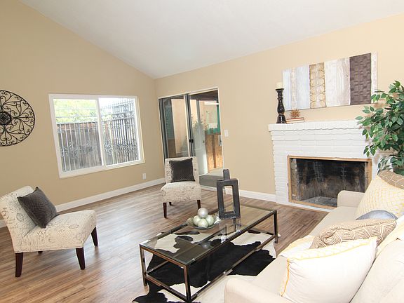 4th image of 1338 Sunnycrest Cir