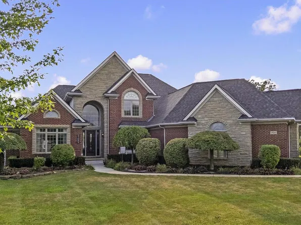51045 Sunday Dr, Northville, MI 48167