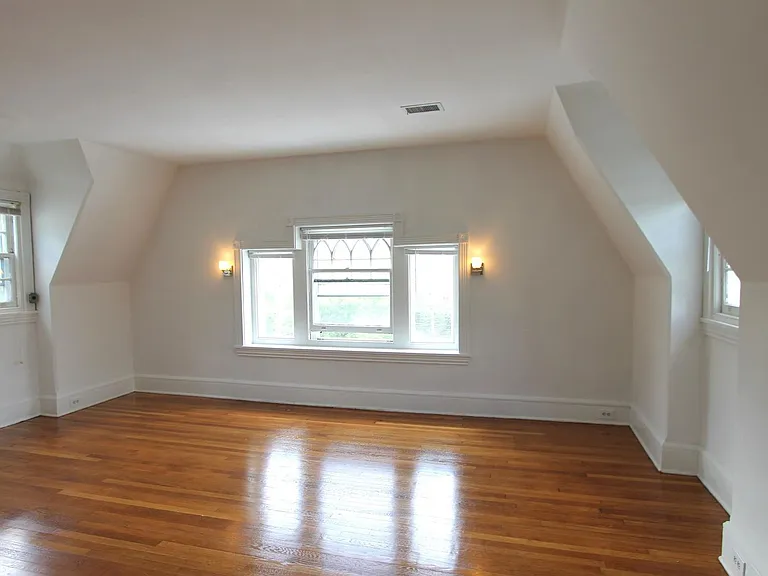 6333 Greene St — Photo 14