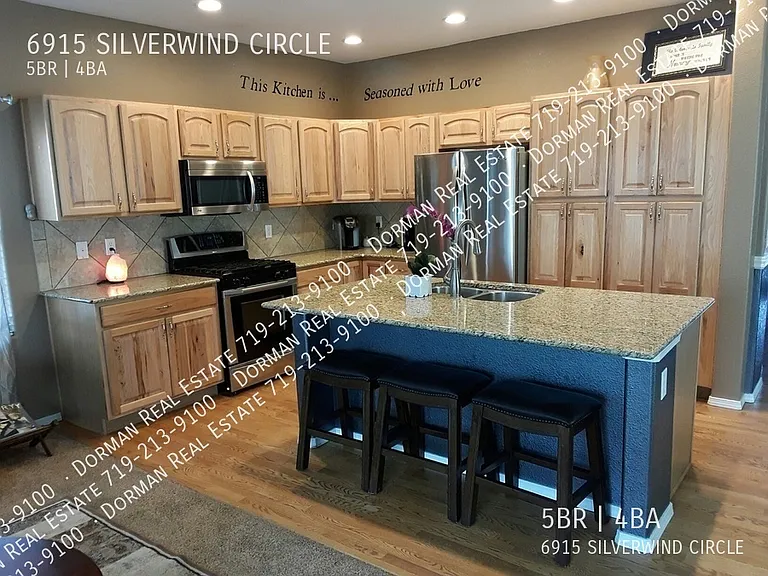 6915 Silverwind Cir — Photo 10