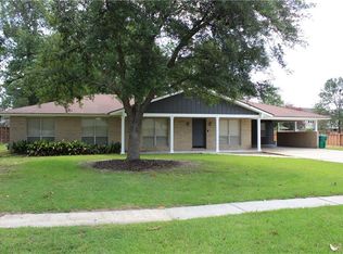 206 College Dr, Hammond, LA 70401