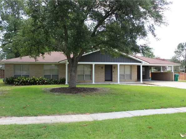 206 College Dr, Hammond, LA 70401