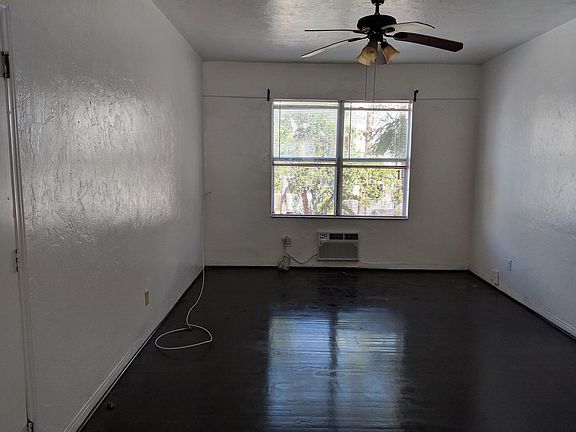 2nd image of 1016 8th St #15