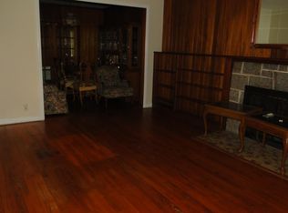 128 Janos Ln, West Hempstead, NY 11552