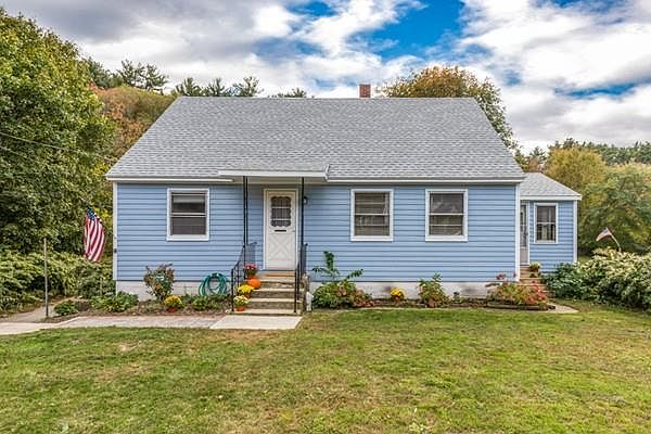 1st image of 418 Essex Ave