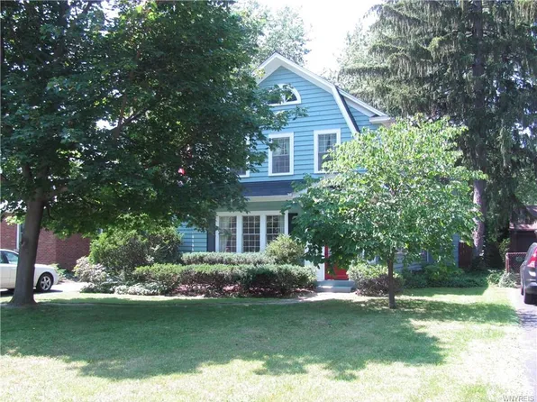 63 Amherstdale Rd, Amherst, NY 14226