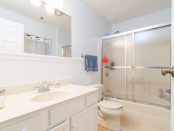 5th image of 200 Cove Way Unit 113