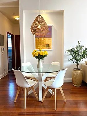 Sold by Hauseit LLC | media 4