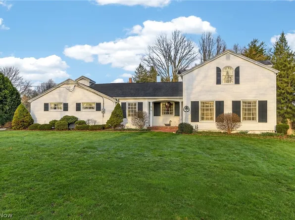 14838 Country Club Ln, Salem, OH 44460