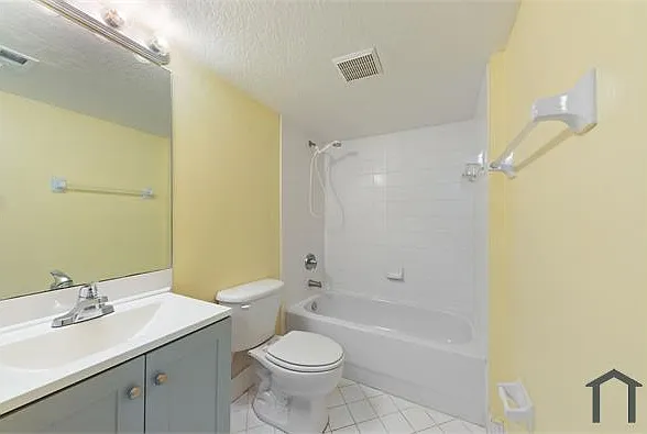 2931 SE 12th Rd — Photo 17