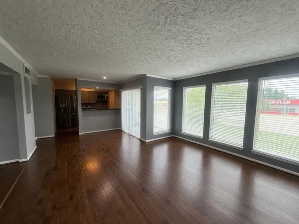 3919 Fairmont Pkwy APT 128, Pasadena, TX 77504
