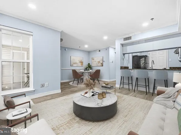 1524 Lincoln Way APT 107, Mc Lean, VA 22102