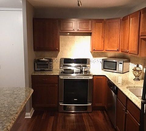 2nd image of 1660 N La Salle Dr #34