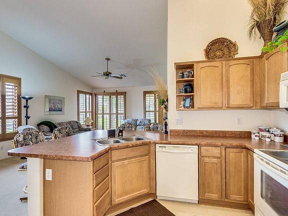 5th image of 9639 E Rocky Lake Dr