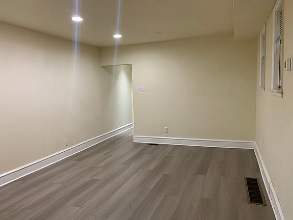 5th image of 1106 Pine St #1R