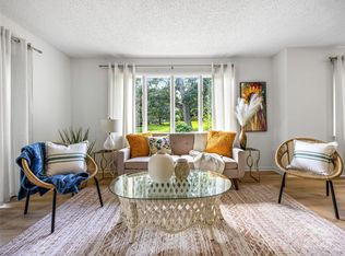 211 Crowfields Dr, Asheville, NC 28803