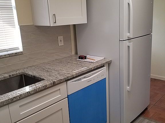 5th image of 5240 Tennis Court Cir #17